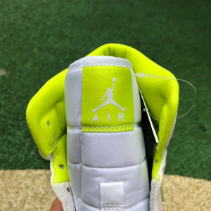 JORDAN 1 MID WHITE LIME (W)