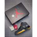 JORDAN 5 x Off White Retro SP Muslin