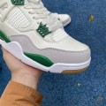 Nike SB x Air Jordan 4 Retro “Pine Green”