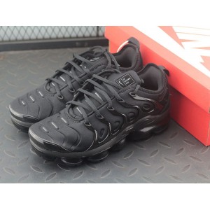 Air VaporMax Plus Triple Black